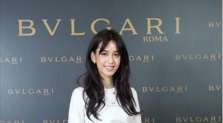 娱乐八卦视频哪里看 办公室白领遭遇职场潜规则,办公室白领如何应对娱乐八卦视频风波